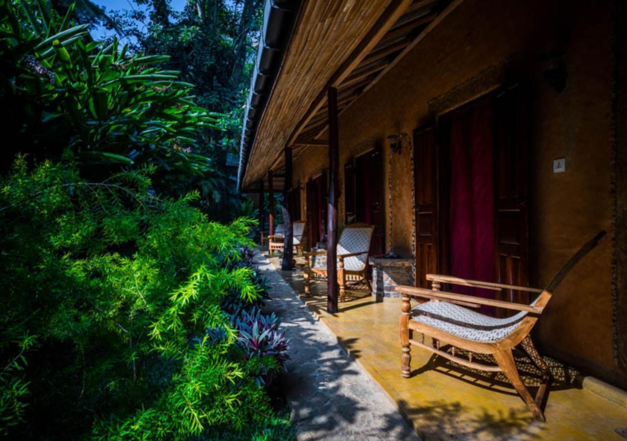 Yasmin Hill Longevity Resort - Hotel Galavilla Kandy Exterior photo